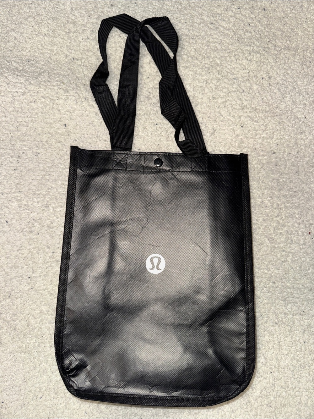 lululemon black shopping bag